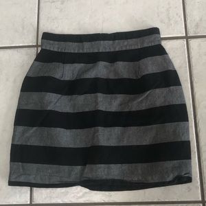 French Connection linen/cotton blend skirt